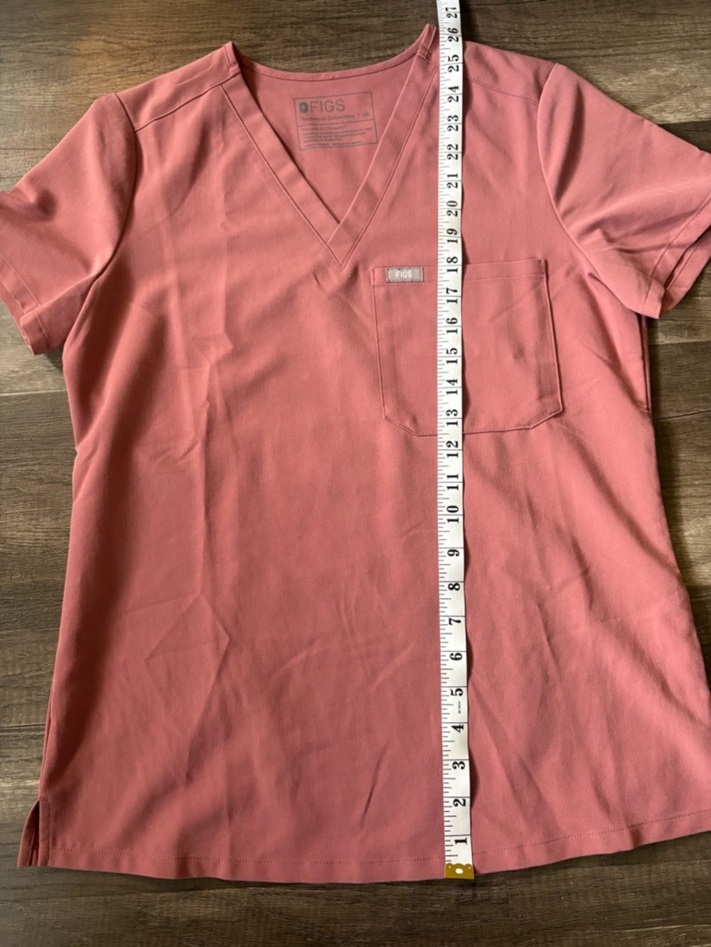 FIGS Scrub Set in Dusty Rose/ Pink Blush Catarina One-Pocket Zamora Jogger - Picture 6 of 12